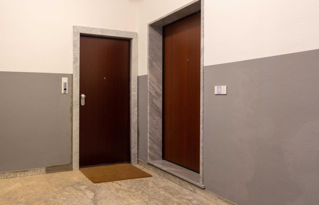Italianflat - Vittoria Suite Milan Bagian luar foto